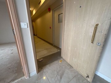Bathroom in 3 BHK Apartment at M3M Heights, Sector 65 – for Sale