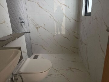 Bathroom in 3 BHK Apartment at M3M Heights, Sector 65 – for Sale