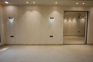 Room in 3 BHK Builder Floor at Vasant Vihar – for Sale