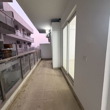 Balcony in 4 BHK Apartment at SS Linden, Sector 84 – for Rent
