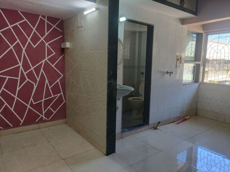 Bathroom, ashirwad-chs-andheri-east 1 RK 300 Sq.Ft. Apartment In Andheri East Mumbai 10046157