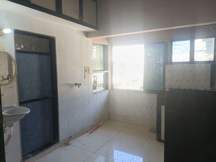 Room, ashirwad-chs-andheri-east 1 RK 300 Sq.Ft. Apartment In Andheri East Mumbai 10046157