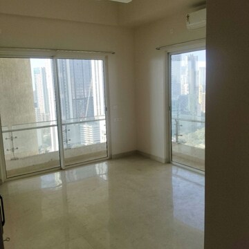 Room in 3 BHK Apartment at Indiabulls Sky Forest, Dighe Nagar – for Rent