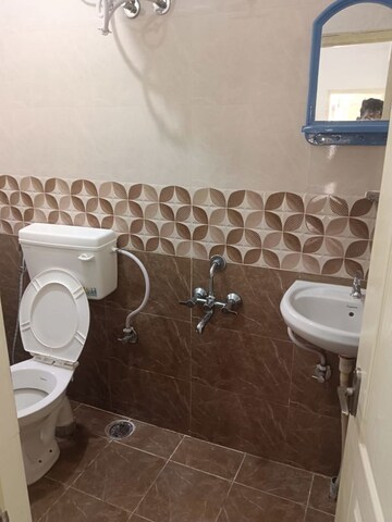 Master Bedroom in 2 BHK Builder Floor at Bda Layout Btm 4th Stage – for Rent