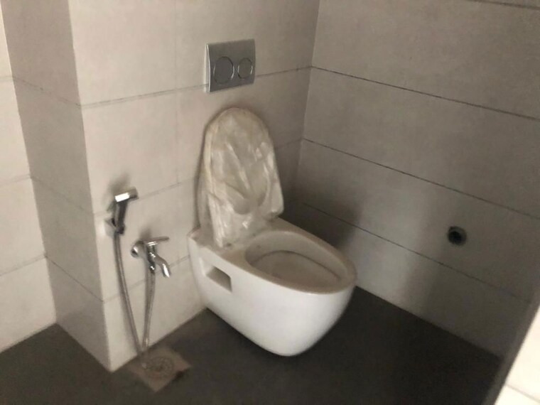 Bathroom, shyamal Commercial Office Space 1064 Sq.Ft. In Shyamal Ahmedabad 10046178
