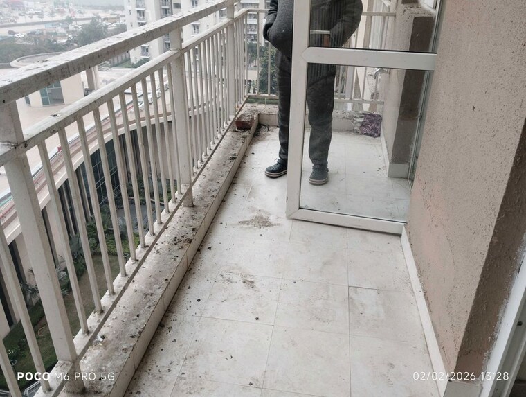 Balcony, bptp-spacio 3.5 Bedroom 1320 Sq.Ft. Apartment In Sector 37d Gurgaon 10046083