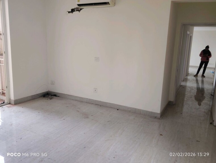 Room, bptp-spacio 3.5 Bedroom 1320 Sq.Ft. Apartment In Sector 37d Gurgaon 10046083