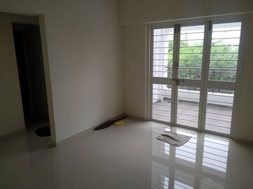 Room in 1 BHK Apartment at DSP DS Vrindavan, Dhanori – for Rent