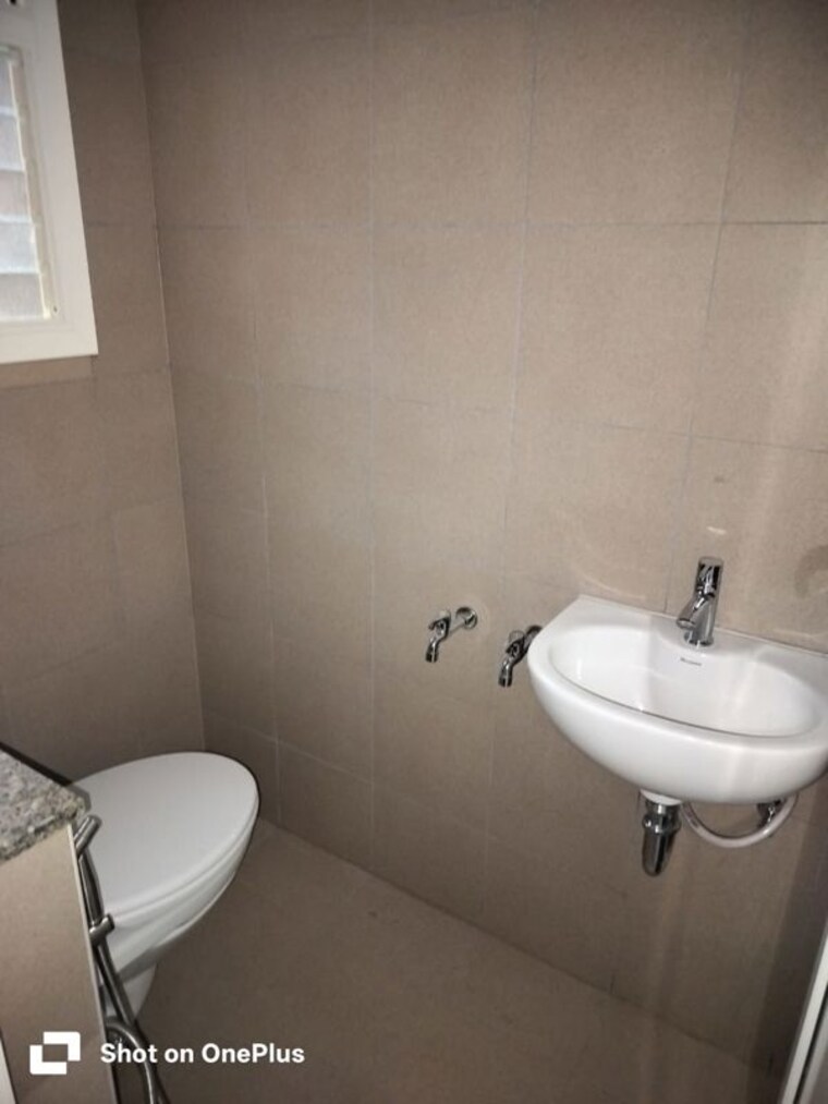 Bathroom, sobha-nesara 3 Bedroom 1600 Sq.Ft. Apartment In Kothrud Pune 10046183