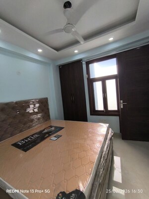 1 RK Builder Floor For Rent in Neb Sarai