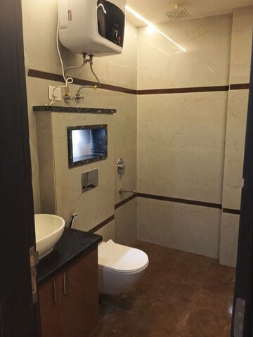 Bathroom in 3 BHK Apartment at Smart World Orchard, Sector 61 – for Rent