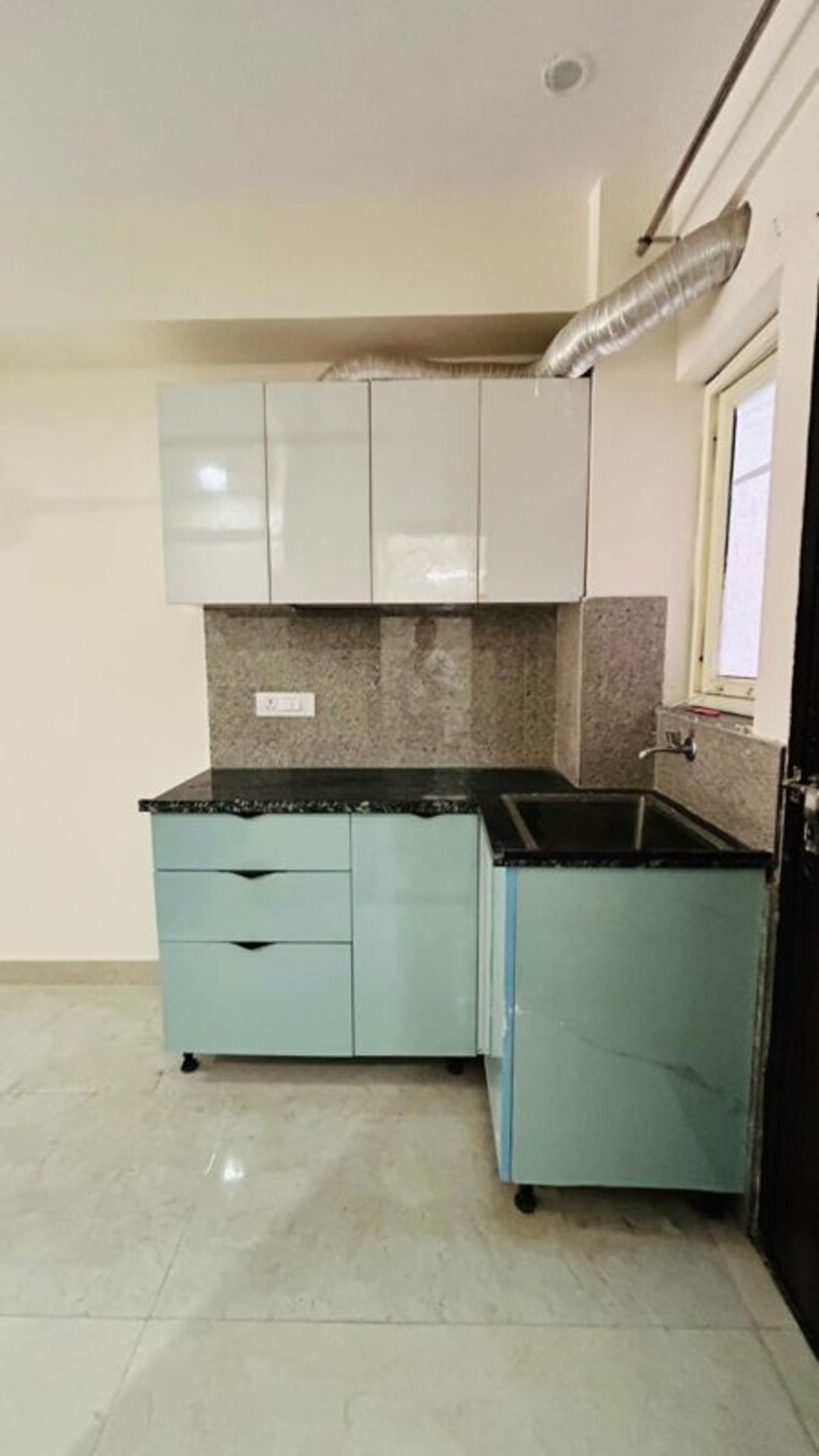 Kitchen, sector 21 1 RK 206 Sq.Ft. Builder Floor In Sector 21 Gurgaon 10046307