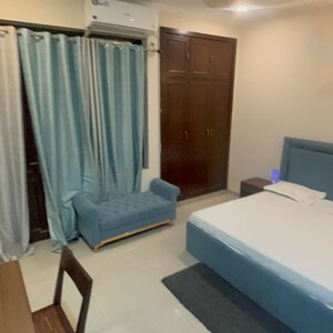 Team Area in 6+ BHK Builder Floor at RWA Apartments Sector 52, Arun Vihar – for Rent