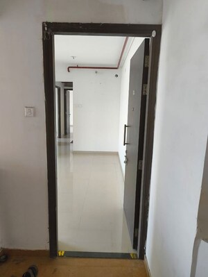 Room in 2 BHK Apartment at Puraniks City Reserva, Ghodbunder Road – for Rent