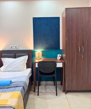 Bedroom in  Pg at Vijay Nagar – for Rent