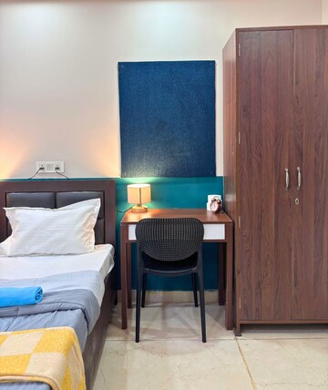 Bedroom in  Pg at Vijay Nagar – for Rent