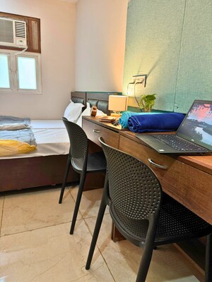   Pg at Vijay Nagar – for Rent