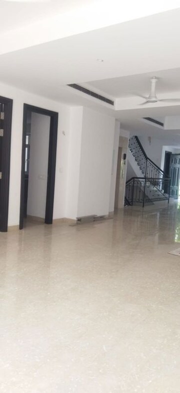 Living Room in 4 BHK Villa at Emaar Marbella, Sector 66 – for Rent