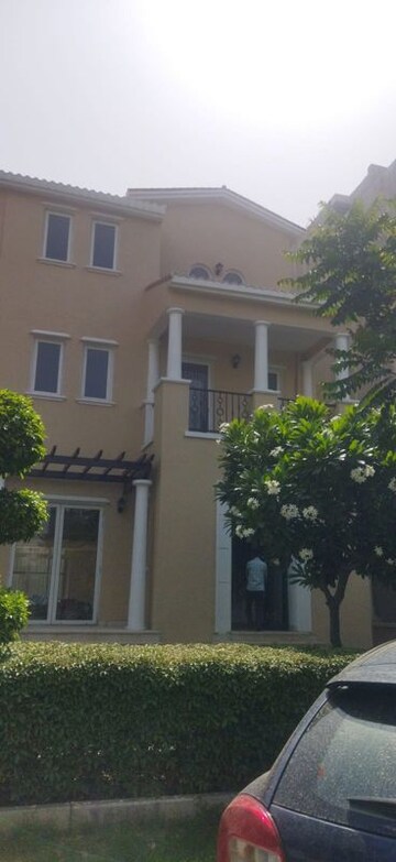 4 BHK Villa – Exterior View View at Emaar Marbella, Sector 66 - for Rent