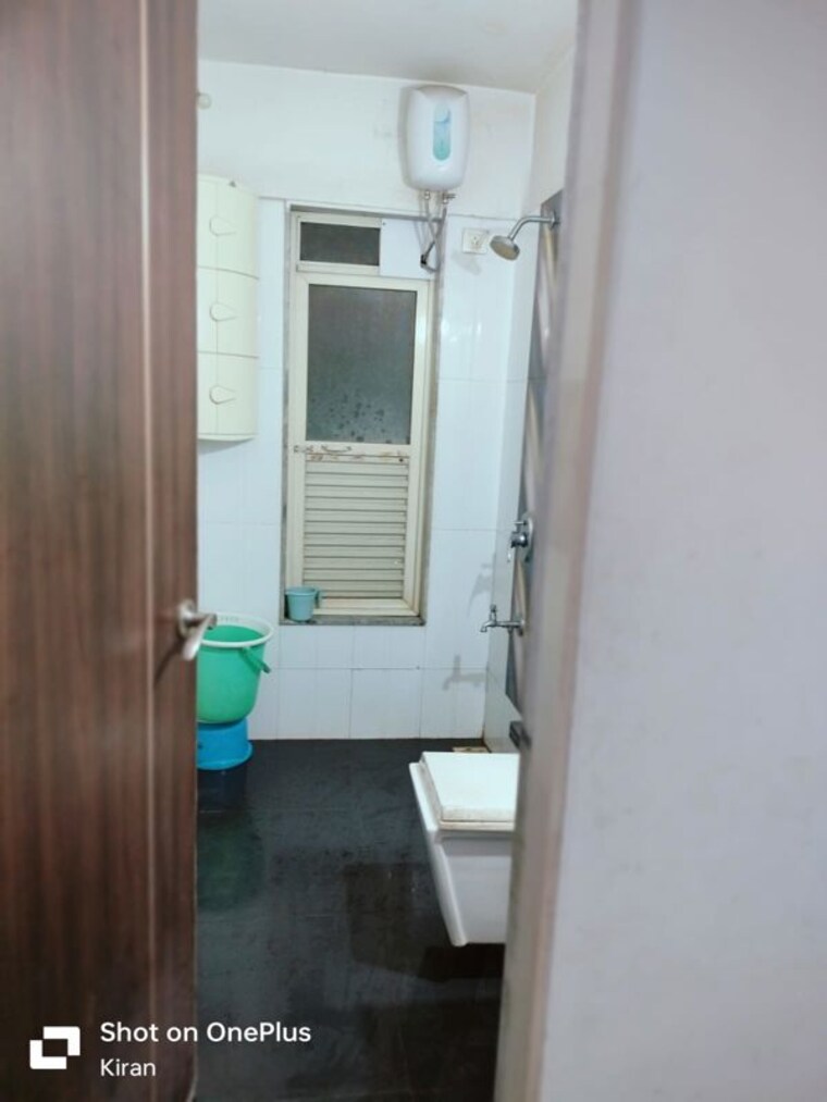 Bathroom, db-parkwoods 3 Bedroom 1250 Sq.Ft. Apartment In Kasarvadavali Thane 10046533