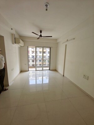 Room in 2.5 BHK Apartment at Godrej Prime, Chembur – for Rent