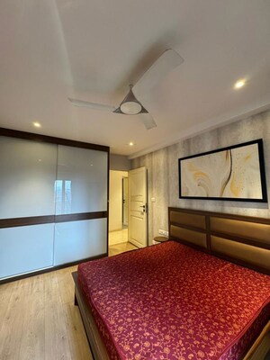 Bedroom in 2 BHK Apartment at Lodha Gardenia, Wadala – for Rent
