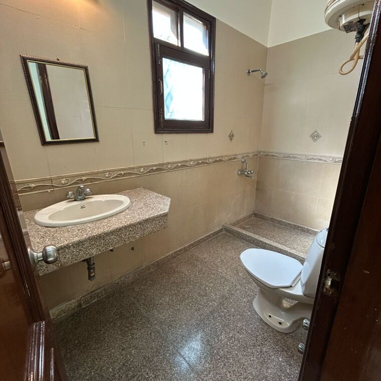 Kitchen, south extension ii 3 Bedroom 2350 Sq.Ft. Builder Floor In South Extension ii Delhi 10046743