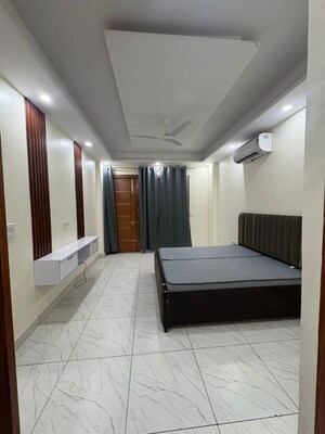 3 BHK Builder Floor For Rent in Sector 38