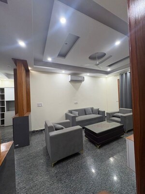 Kitchen in 3 BHK Builder Floor at Sector 38 – for Rent