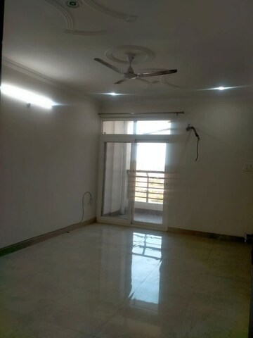 Room in 2 BHK Apartment at Arsha Sumangalam Vrindavan Yojana, Vrindavan Yojna – for Sale