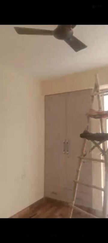 Furnished Amenities in 3 BHK Apartment at Proview Officer City, Raj Nagar Extension – for Rent