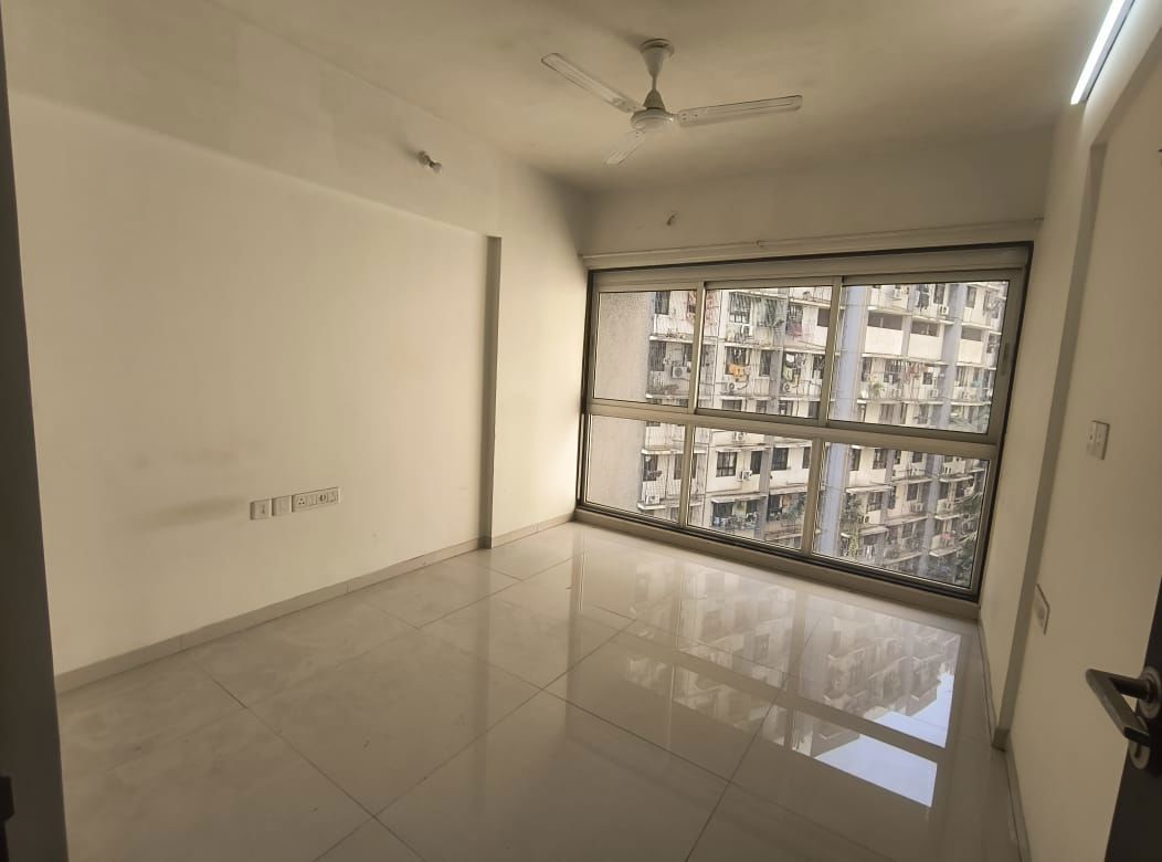 2 BHK Apartment For Sale in Godrej Central