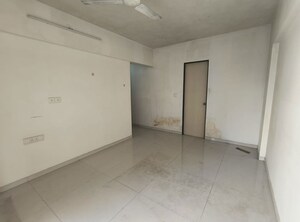 Room in 2 BHK Apartment at Godrej Central, Chembur – for Sale