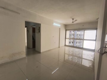 Room in 2 BHK Apartment at Godrej Central, Chembur – for Sale