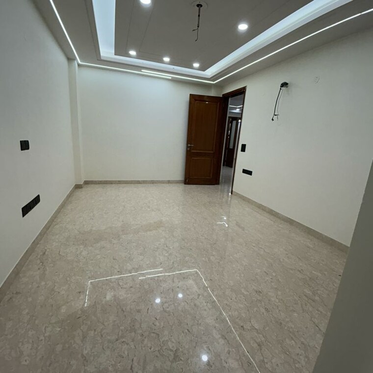 Room, south extension i 3 Bedroom 2300 Sq.Ft. Builder Floor In South Extension I Delhi 10047031