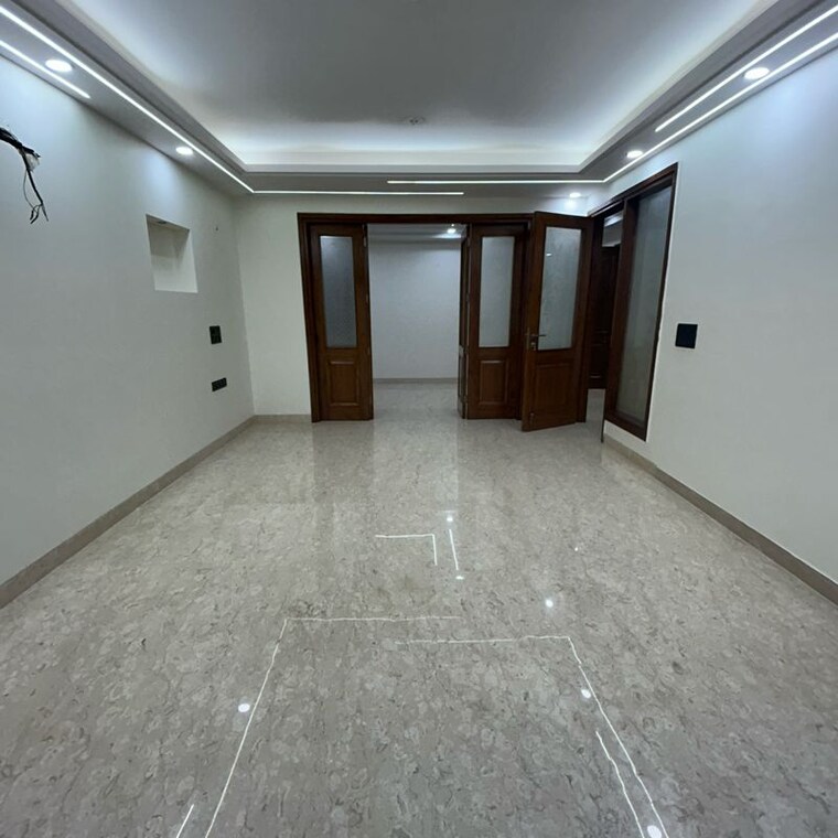 Room, south extension i 3 Bedroom 2300 Sq.Ft. Builder Floor In South Extension I Delhi 10047031