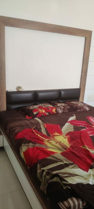 Bedroom in 5 BHK Villa at Bopal – for Rent