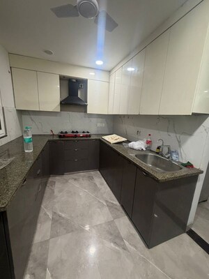 Kitchen in 3 BHK Builder Floor at Sector 14 – for Rent