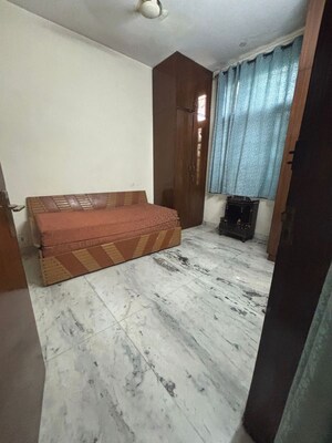 Bedroom in 3.5 BHK Apartment at Vidya Sagar Apartments, Sector 6 Dwarka – for Rent