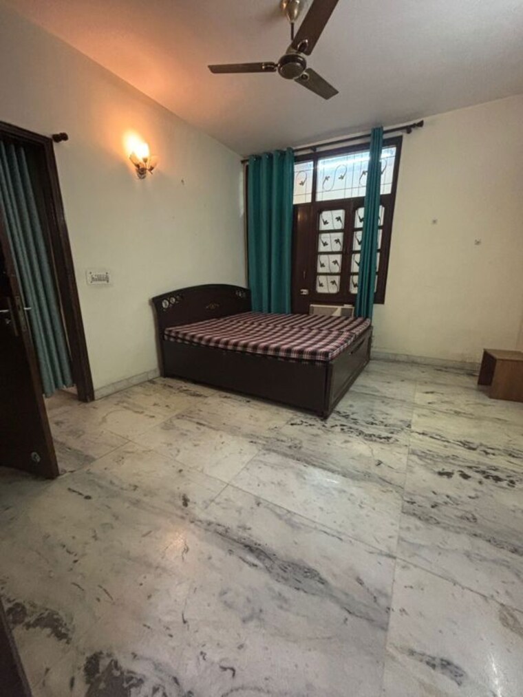 Living Room, vidya-sagar-apartments 3.5 Bedroom 2000 Sq.Ft. Apartment In Sector 6 Dwarka Delhi 10047086