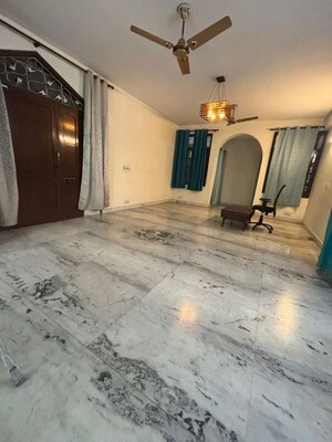 Living Room in 3.5 BHK Apartment at Vidya Sagar Apartments, Sector 6 Dwarka – for Rent