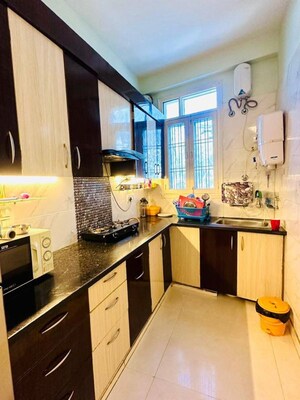Kitchen in 2 BHK Builder Floor at Sector 30 – for Rent