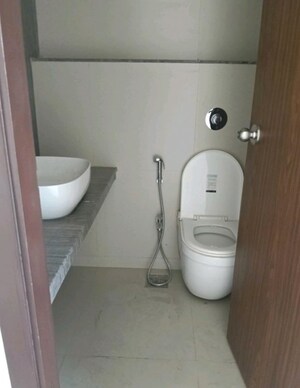 Bathroom in 3 BHK Apartment at Lodha Sterling, Kolshet Road – for Sale