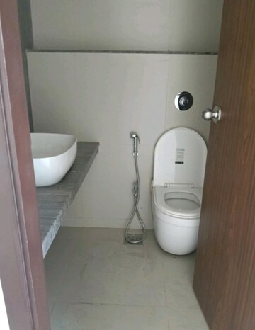 Bathroom in 3 BHK Apartment at Lodha Sterling, Kolshet Road – for Sale