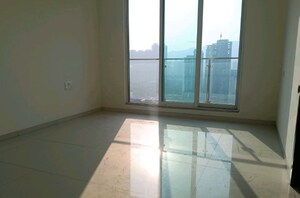 Room in 3 BHK Apartment at Lodha Sterling, Kolshet Road – for Sale