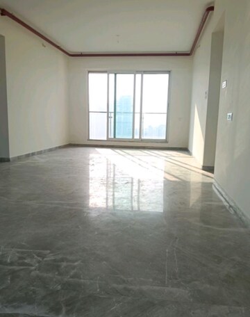 Room in 3 BHK Apartment at Lodha Sterling, Kolshet Road – for Sale