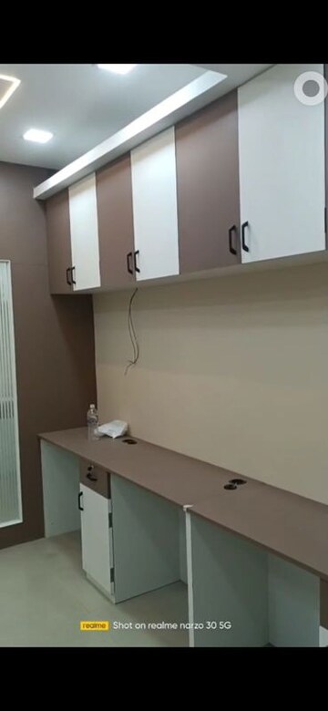  Office Space For Rent in Bbd Bagh