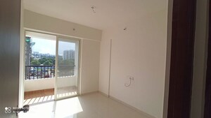 Room in 2 BHK Apartment at Kohinoor Artize, Hadapsar – for Sale