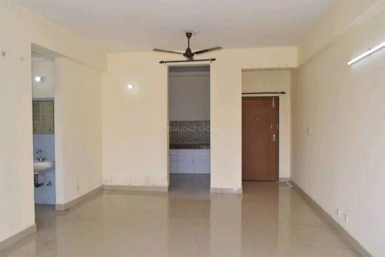 Room, sector 14 dwarka 2 Bedroom 1200 Sq.Ft. Apartment In Sector 14 Dwarka Delhi 10047279