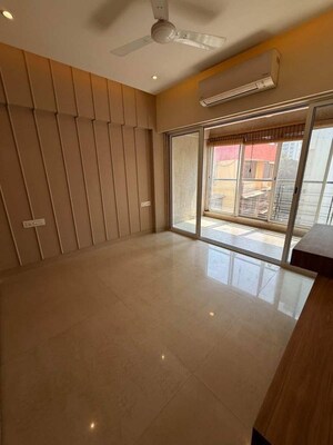 Bedroom in 2 BHK Apartment at Bandra West – for Rent